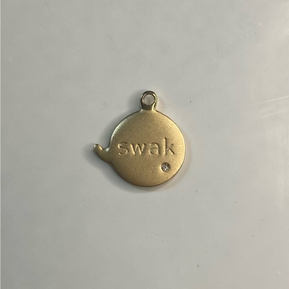 14k Gold Diamond Accent Bloomingdale’s “Sealed With A Kiss” Talk Bubble Charm - Picture 1 of 6